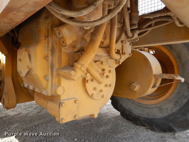 image for item DE2461 1985 Caterpillar 140G  motor grader