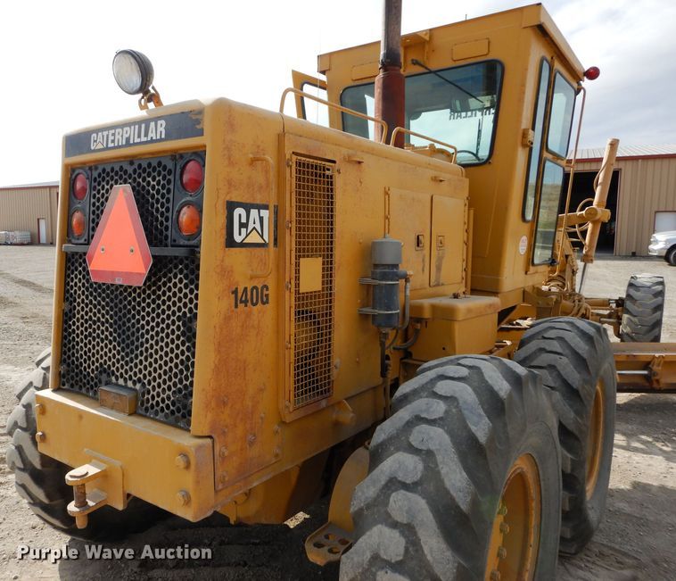 image for item DE2461 1985 Caterpillar 140G  motor grader