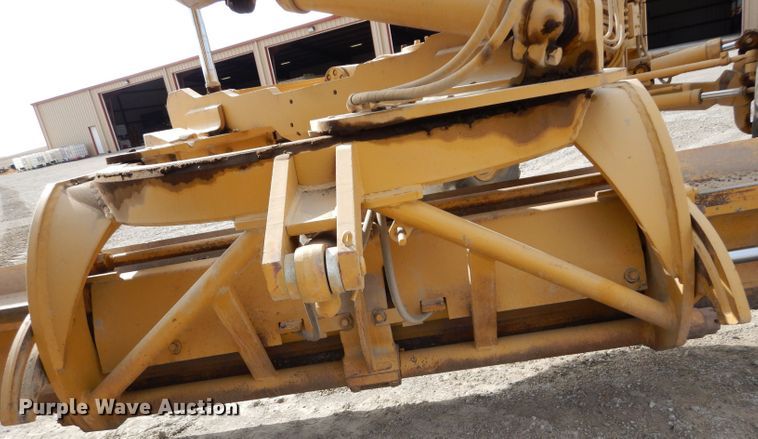 image for item DE2461 1985 Caterpillar 140G  motor grader