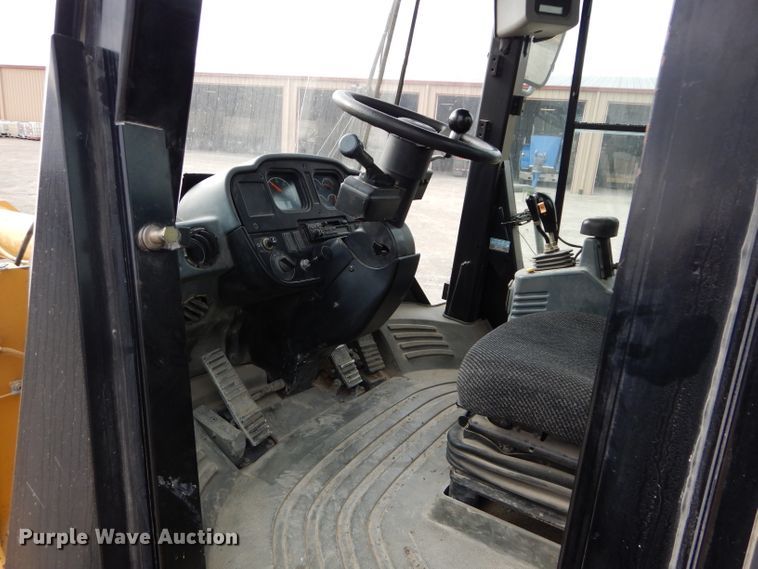 image for item DE2462 2003 Caterpillar 950G Series II  wheel loader