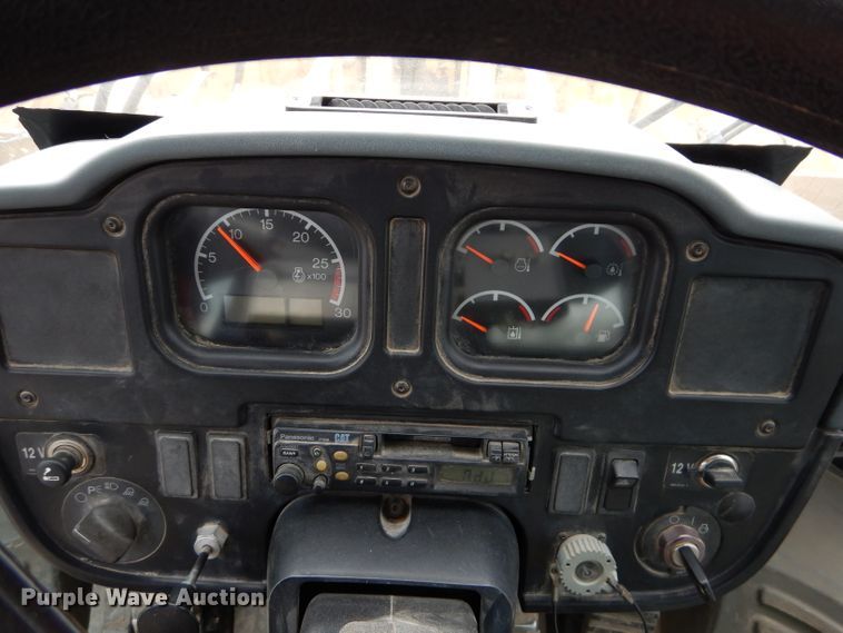 image for item DE2462 2003 Caterpillar 950G Series II  wheel loader