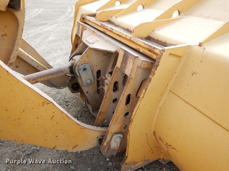 image for item DE2462 2003 Caterpillar 950G Series II  wheel loader