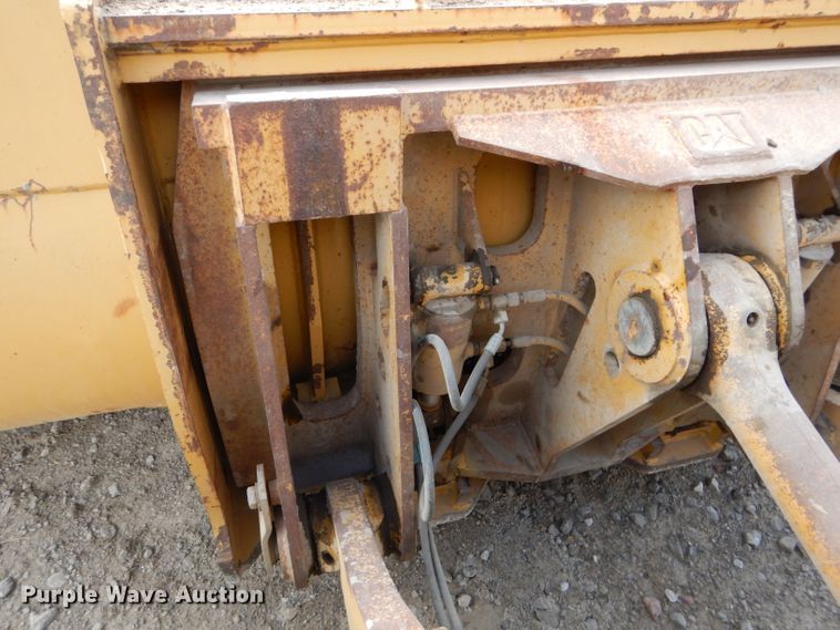 image for item DE2462 2003 Caterpillar 950G Series II  wheel loader