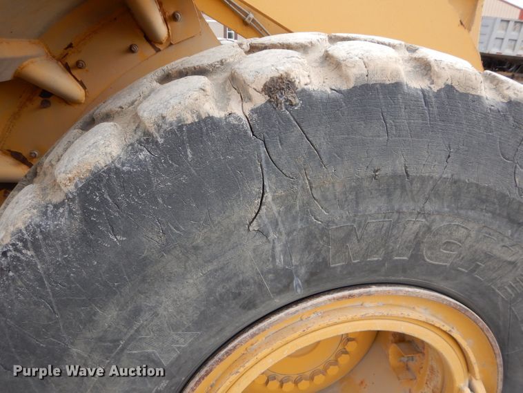 image for item DE2462 2003 Caterpillar 950G Series II  wheel loader