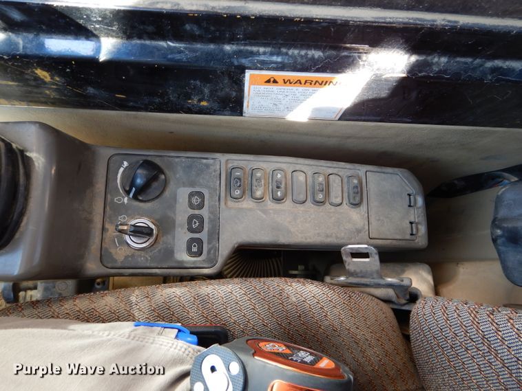 image for item DE2463 1997 Caterpillar 325B L  excavator