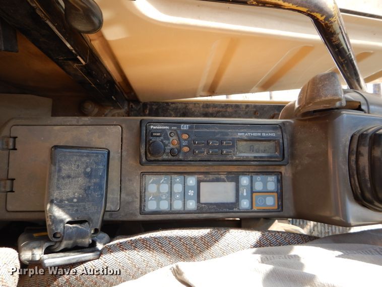 image for item DE2463 1997 Caterpillar 325B L  excavator