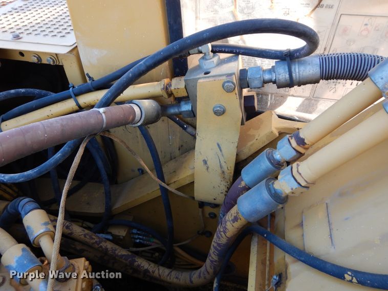 image for item DE2463 1997 Caterpillar 325B L  excavator
