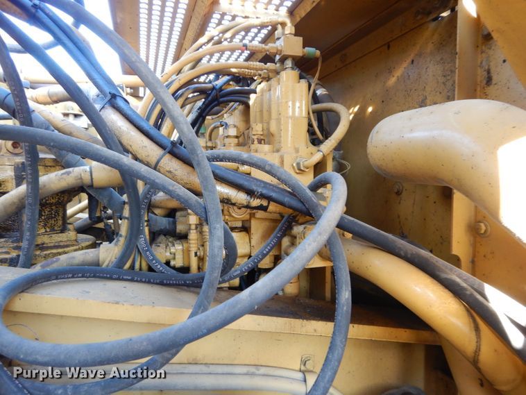 image for item DE2463 1997 Caterpillar 325B L  excavator