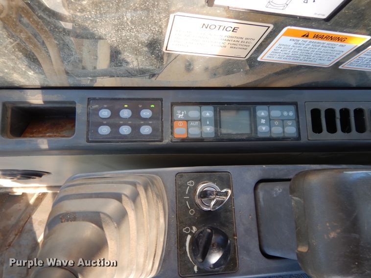 image for item DE2464 2005 Caterpillar 320C L  excavator