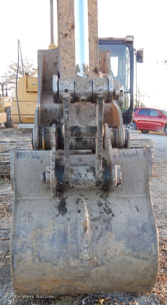 image for item DE2464 2005 Caterpillar 320C L  excavator