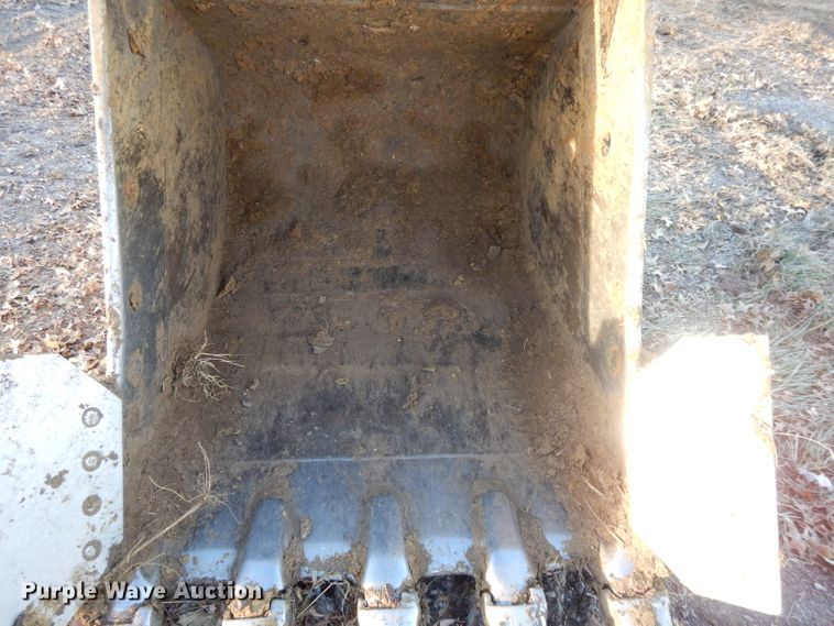 image for item DE2464 2005 Caterpillar 320C L  excavator