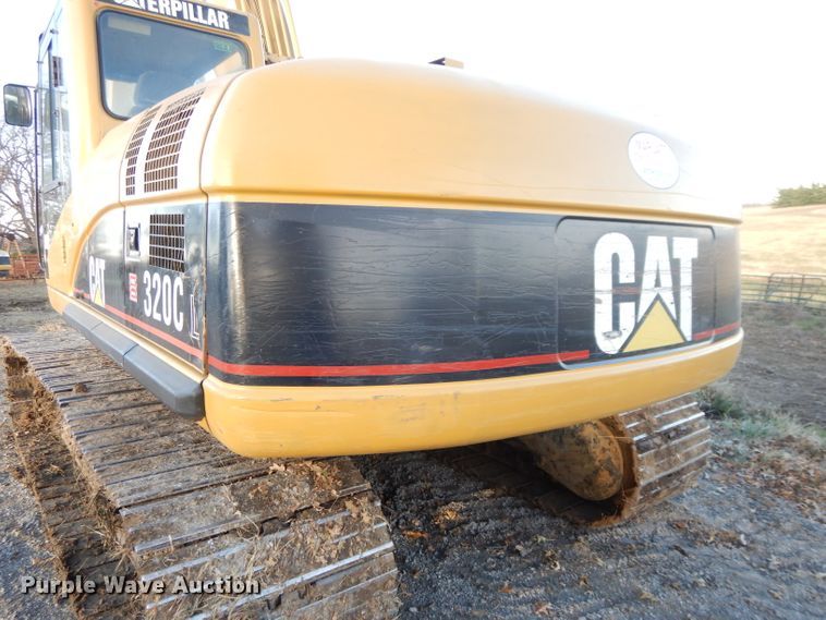 image for item DE2464 2005 Caterpillar 320C L  excavator