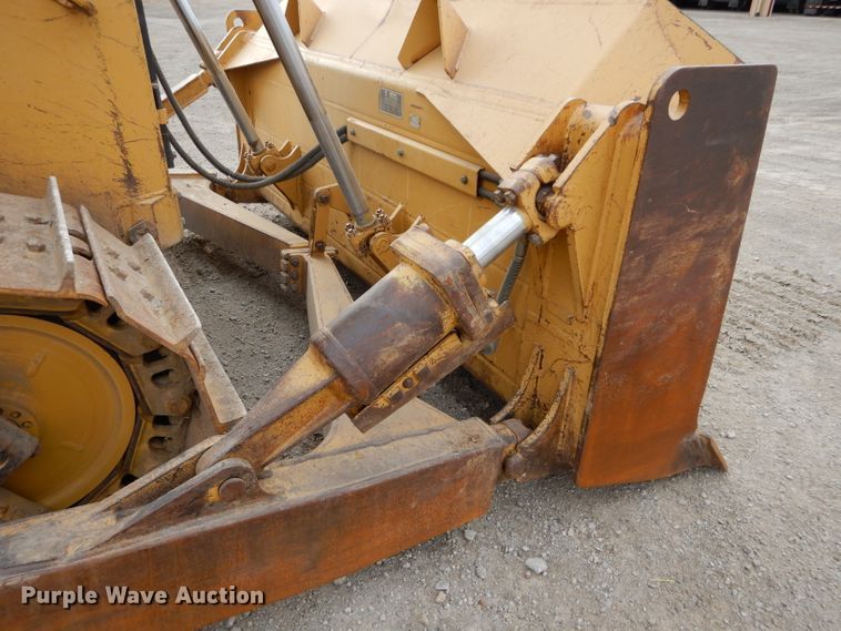 image for item DE2465 1999 Caterpillar D6R XL  dozer