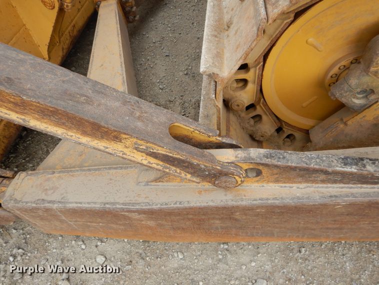 image for item DE2465 1999 Caterpillar D6R XL  dozer