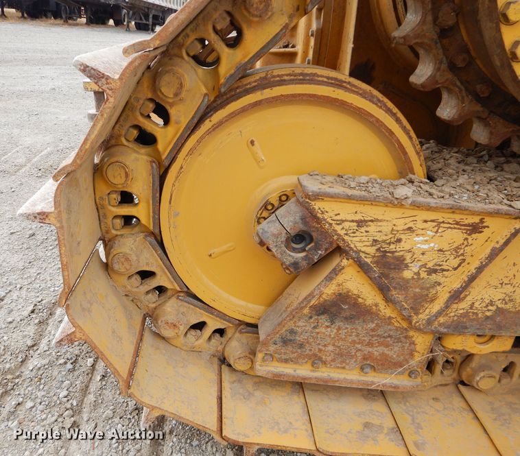 image for item DE2465 1999 Caterpillar D6R XL  dozer