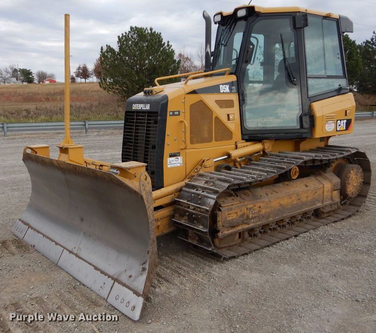 image for item DE2466 2009 Caterpillar D5K XL  dozer