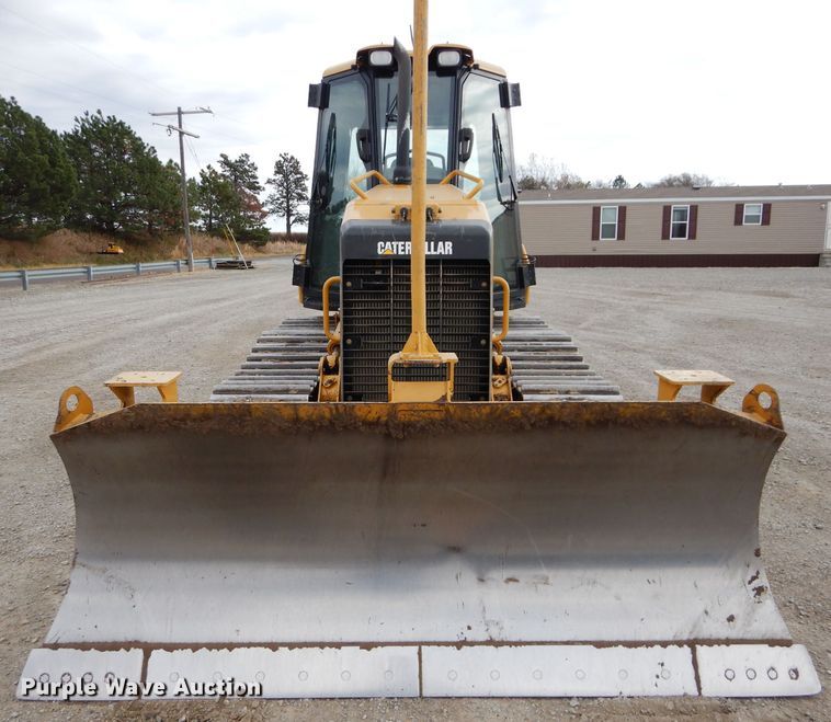 image for item DE2466 2009 Caterpillar D5K XL  dozer