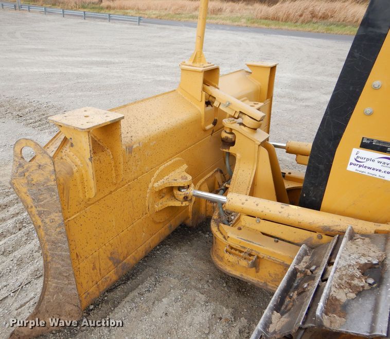 image for item DE2466 2009 Caterpillar D5K XL  dozer