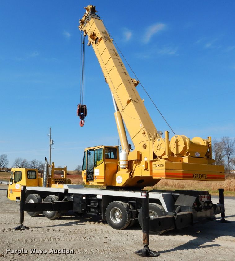 image for item DE2467 1997 Grove TMS870  crane