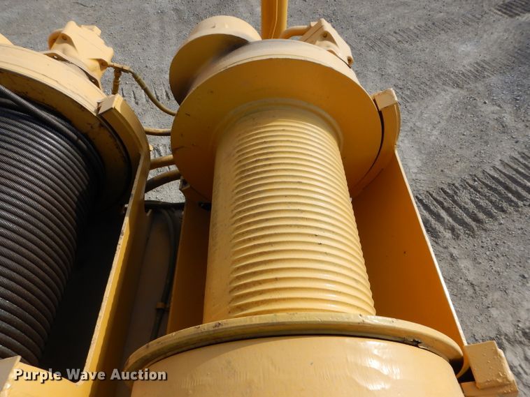 image for item DE2467 1997 Grove TMS870  crane