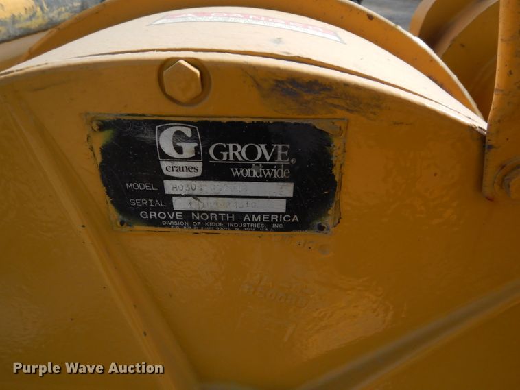 image for item DE2467 1997 Grove TMS870  crane