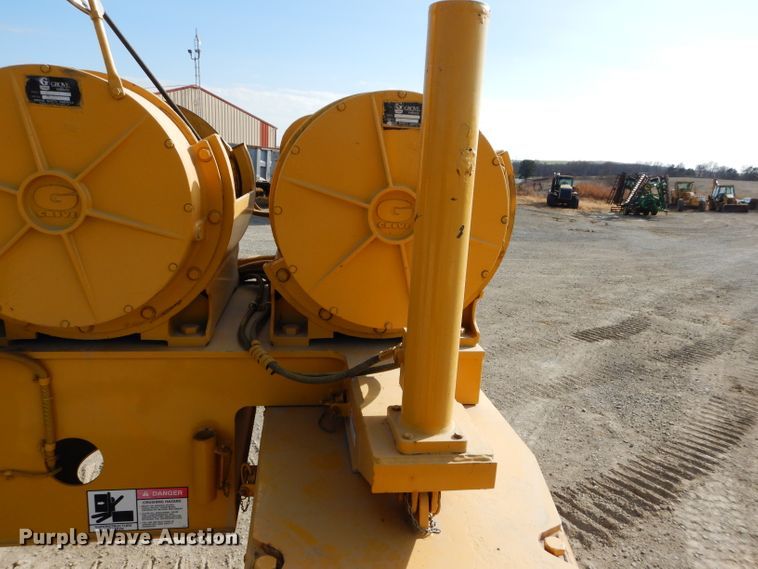 image for item DE2467 1997 Grove TMS870  crane