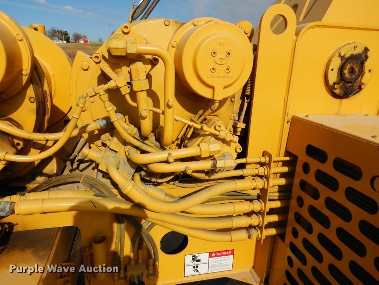 image for item DE2467 1997 Grove TMS870  crane