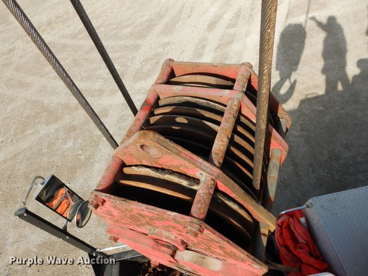 image for item DE2467 1997 Grove TMS870  crane