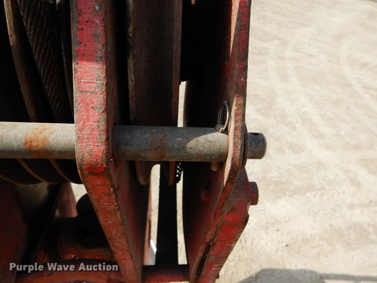 image for item DE2467 1997 Grove TMS870  crane