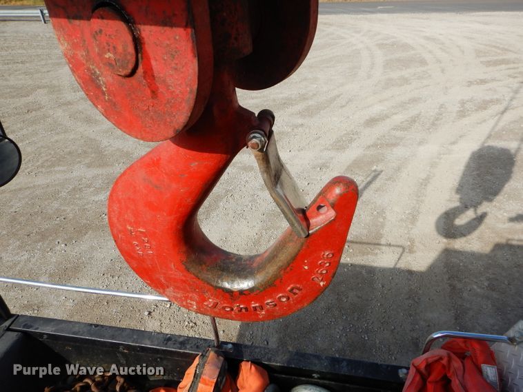 image for item DE2467 1997 Grove TMS870  crane