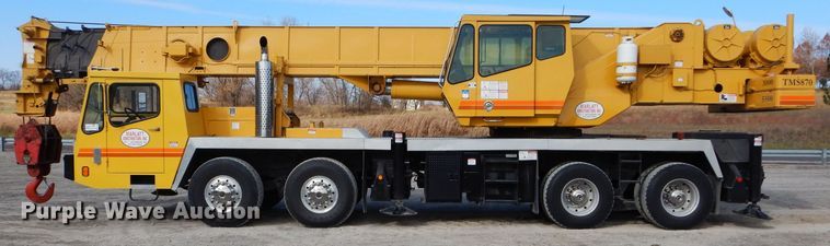image for item DE2467 1997 Grove TMS870  crane