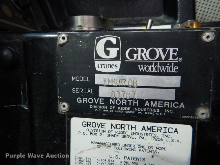 image for item DE2467 1997 Grove TMS870  crane