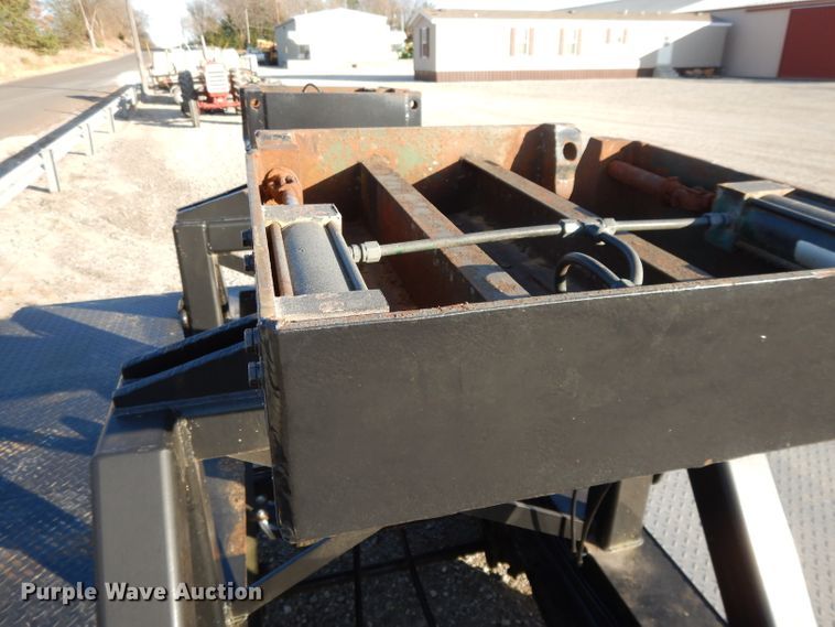 image for item DE2467 1997 Grove TMS870  crane