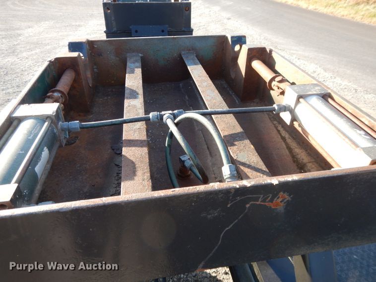 image for item DE2467 1997 Grove TMS870  crane