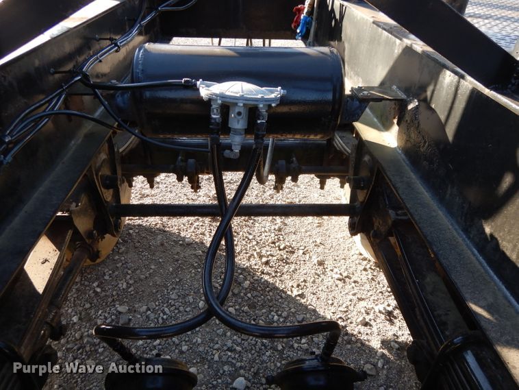 image for item DE2467 1997 Grove TMS870  crane