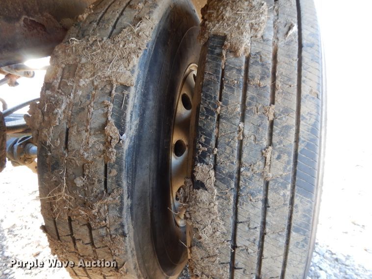 image for item DE2467 1997 Grove TMS870  crane