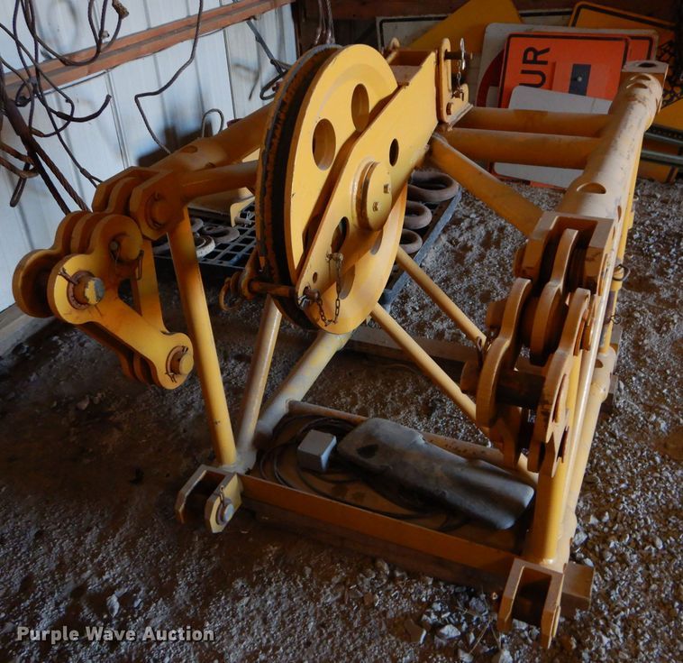 image for item DE2467 1997 Grove TMS870  crane