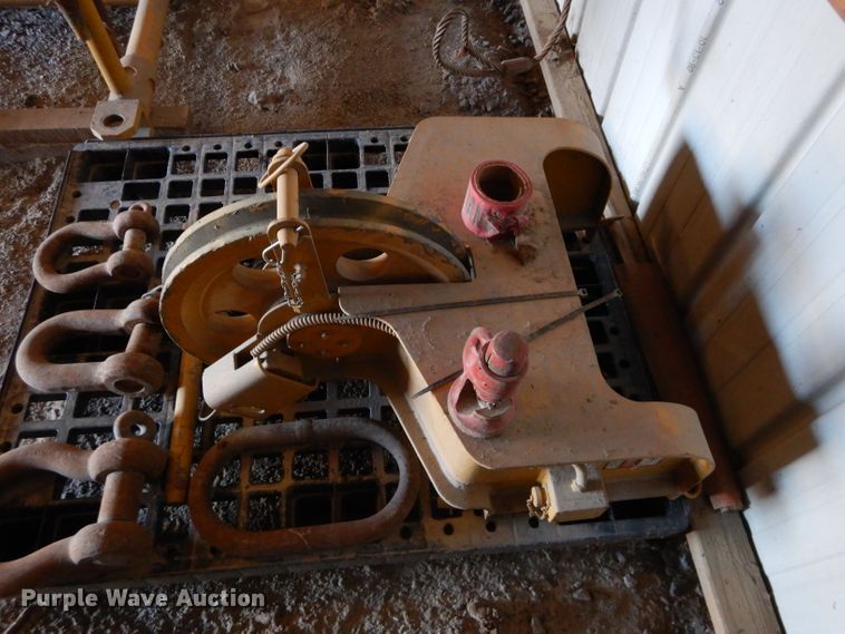 image for item DE2467 1997 Grove TMS870  crane