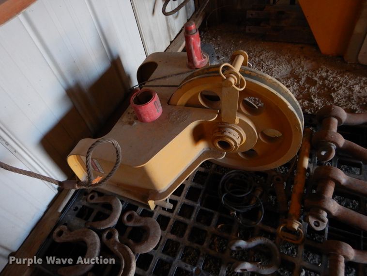 image for item DE2467 1997 Grove TMS870  crane