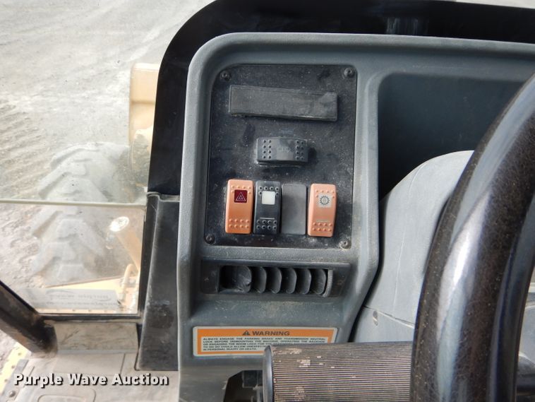 image for item DE2469 1999 Caterpillar 416C  backhoe