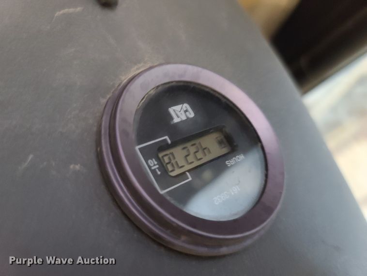 image for item DE2469 1999 Caterpillar 416C  backhoe