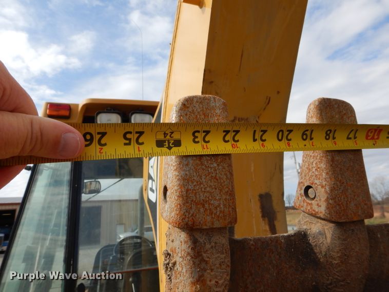 image for item DE2469 1999 Caterpillar 416C  backhoe