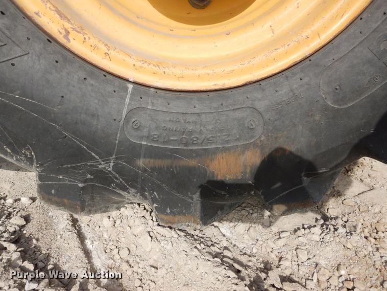 image for item DE2469 1999 Caterpillar 416C  backhoe