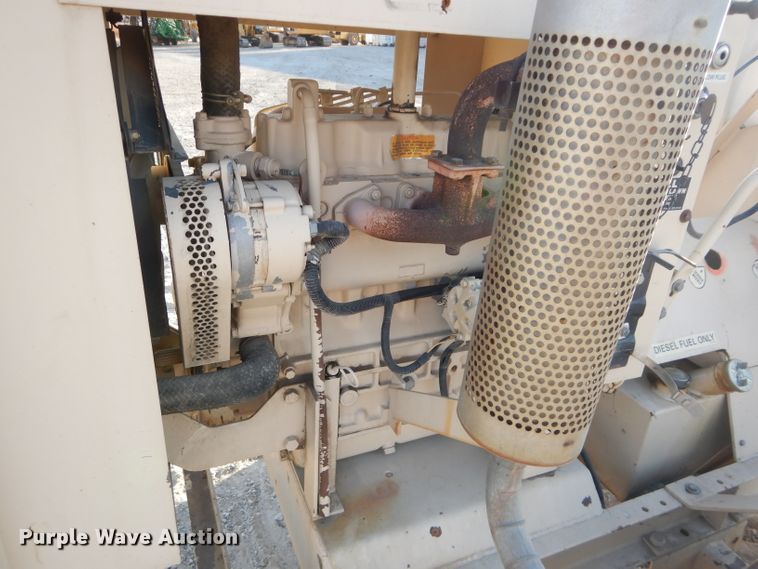 image for item DE2470 Finn B70-TD  straw blower