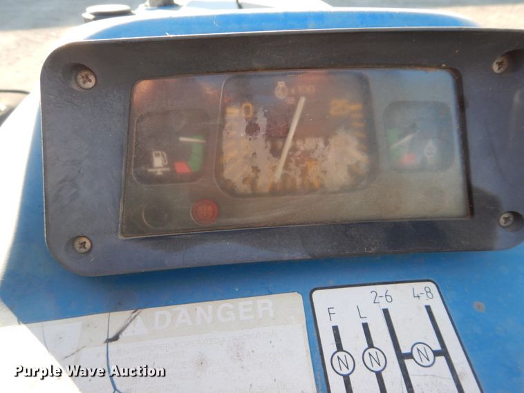 image for item DE2471 1992 Ford 4630  MFWD tractor