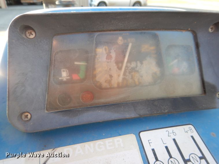 image for item DE2471 1992 Ford 4630  MFWD tractor