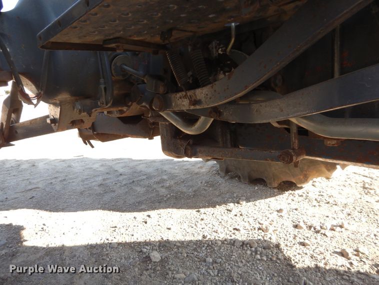 image for item DE2471 1992 Ford 4630  MFWD tractor