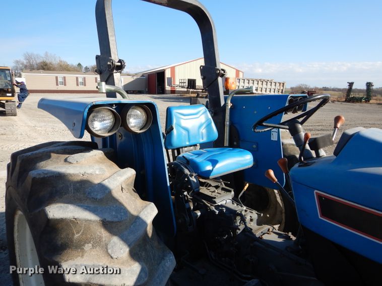 image for item DE2471 1992 Ford 4630  MFWD tractor