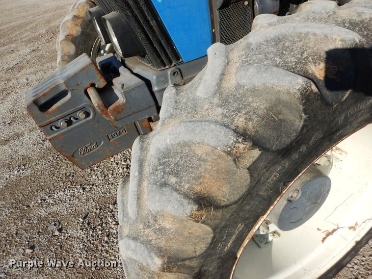 image for item DE2471 1992 Ford 4630  MFWD tractor