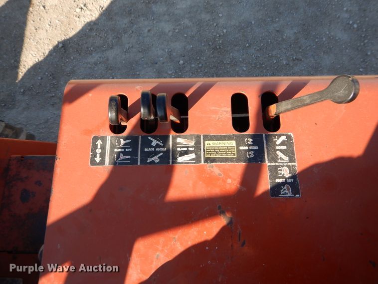 image for item DE2472 Ditch Witch 4010DD  trencher